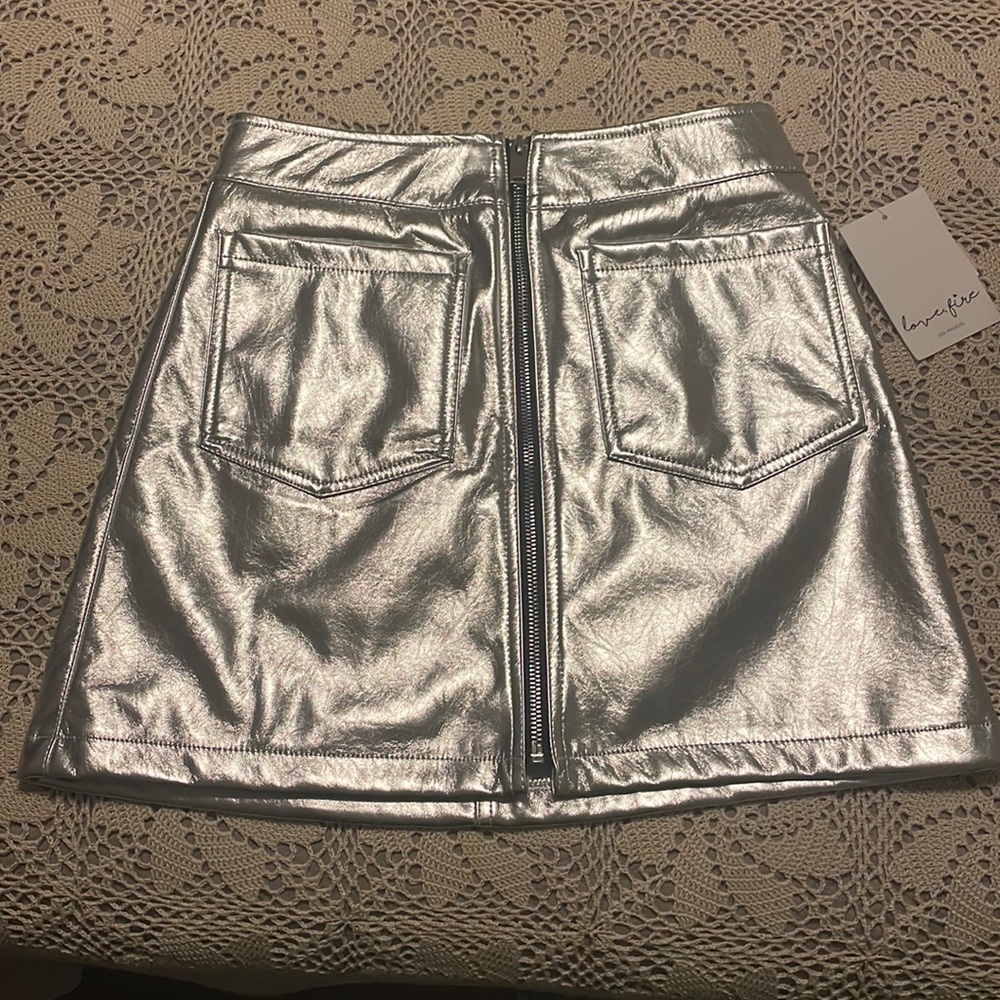 Silver Metallic Front Pocket Zipper Fashion Mini Party skirt